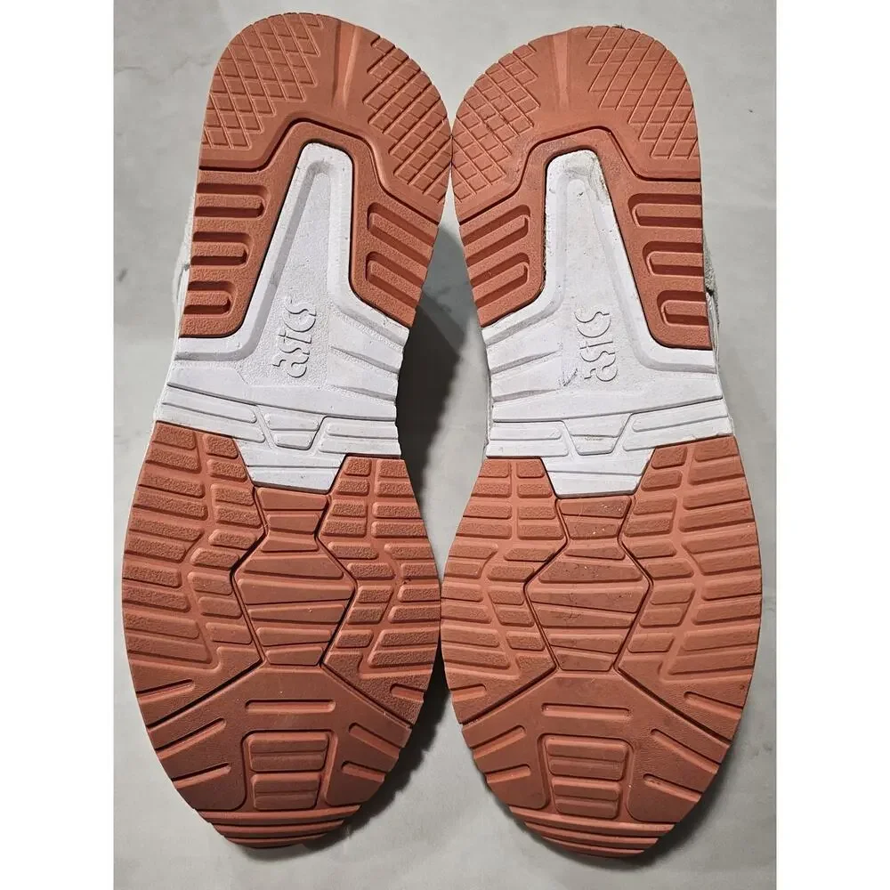 Asics brand us